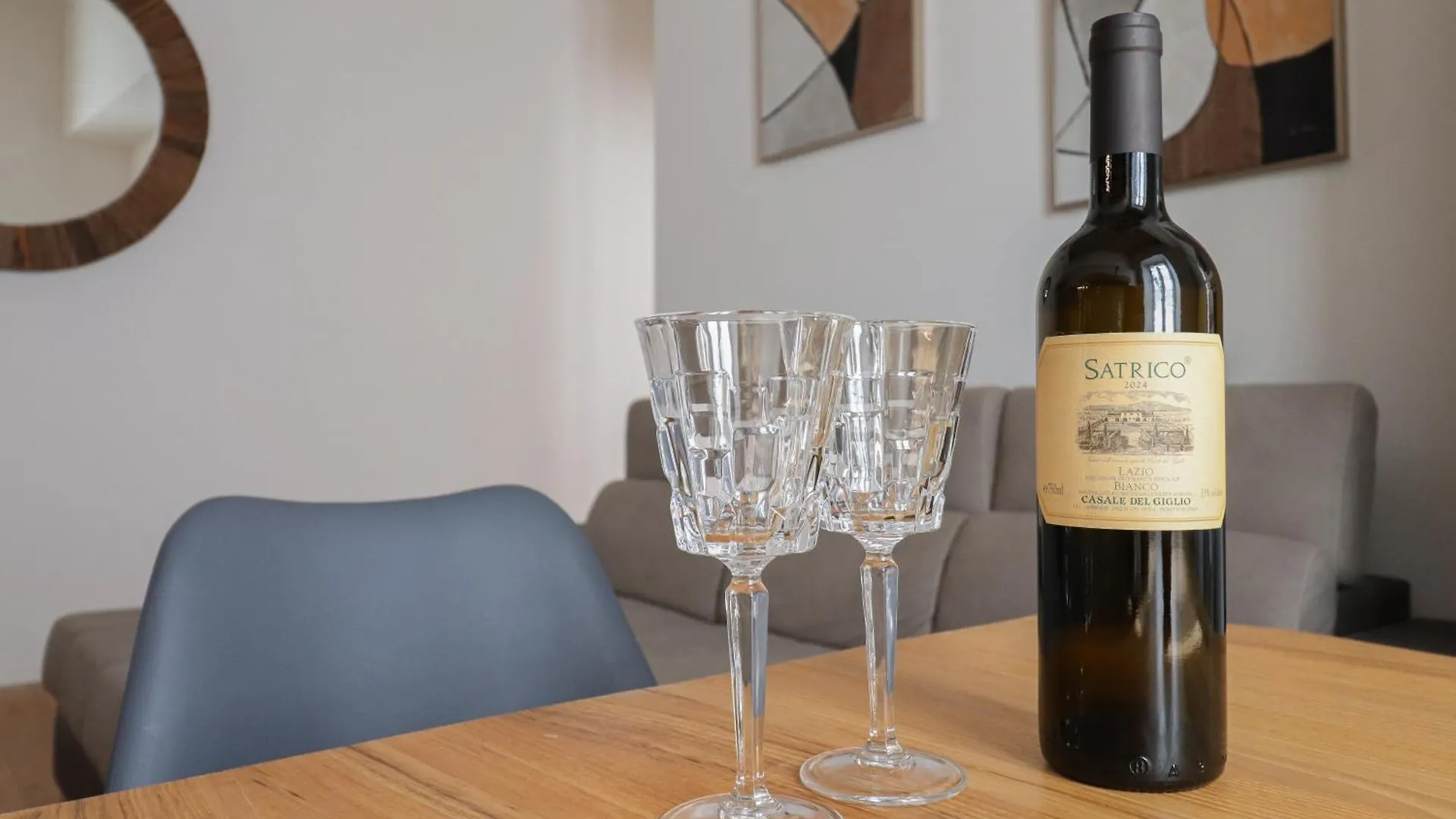 Lux San Pietro Apartment Rome