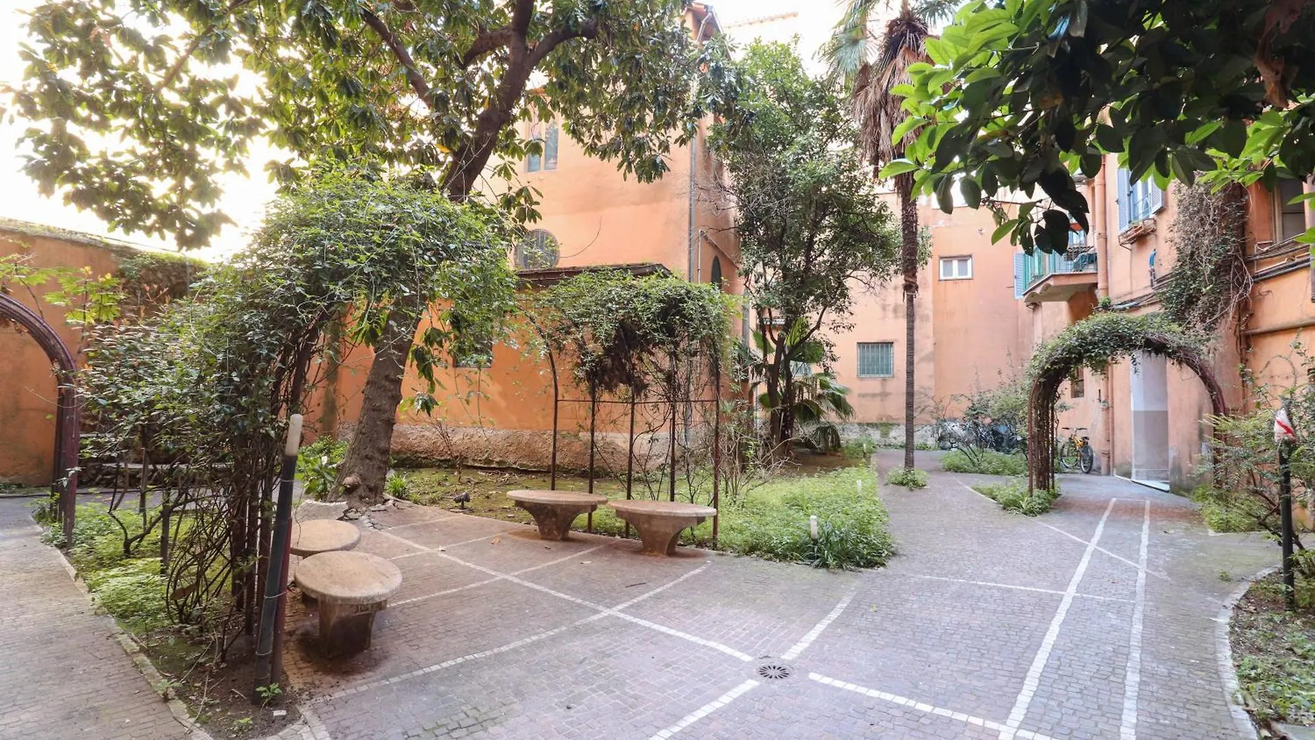 Lux San Pietro Apartment Rome Italy